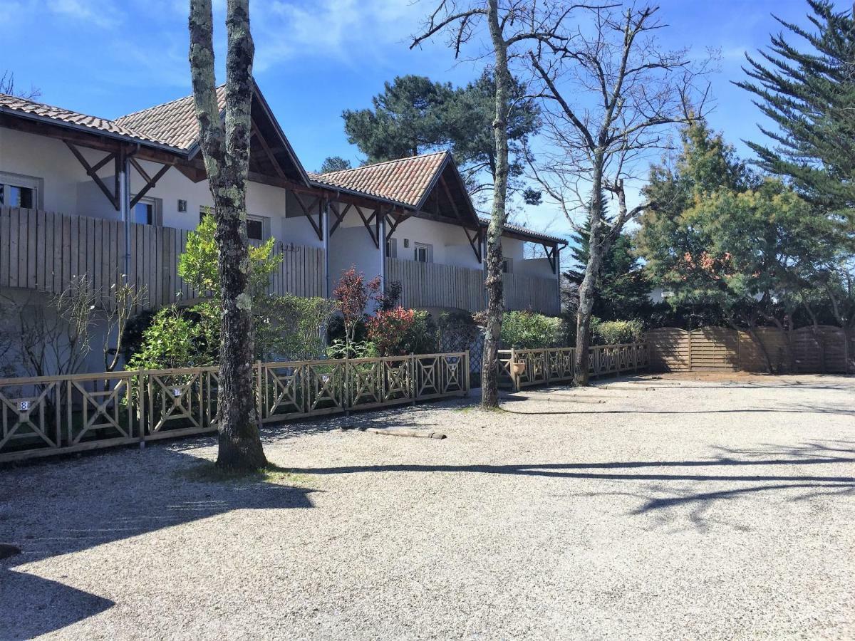 Appartement Cosy - Les Ecureuils Ares Luaran gambar